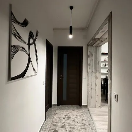 Ultra 3 Apartament *